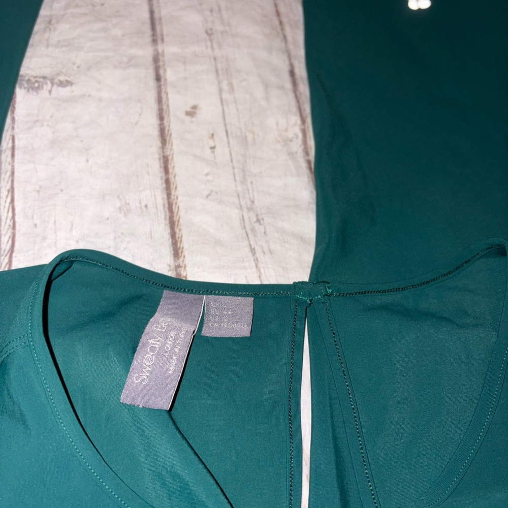 RARE! Sweaty Betty green explorer jumpsuit 12 - Picture 6 of 6